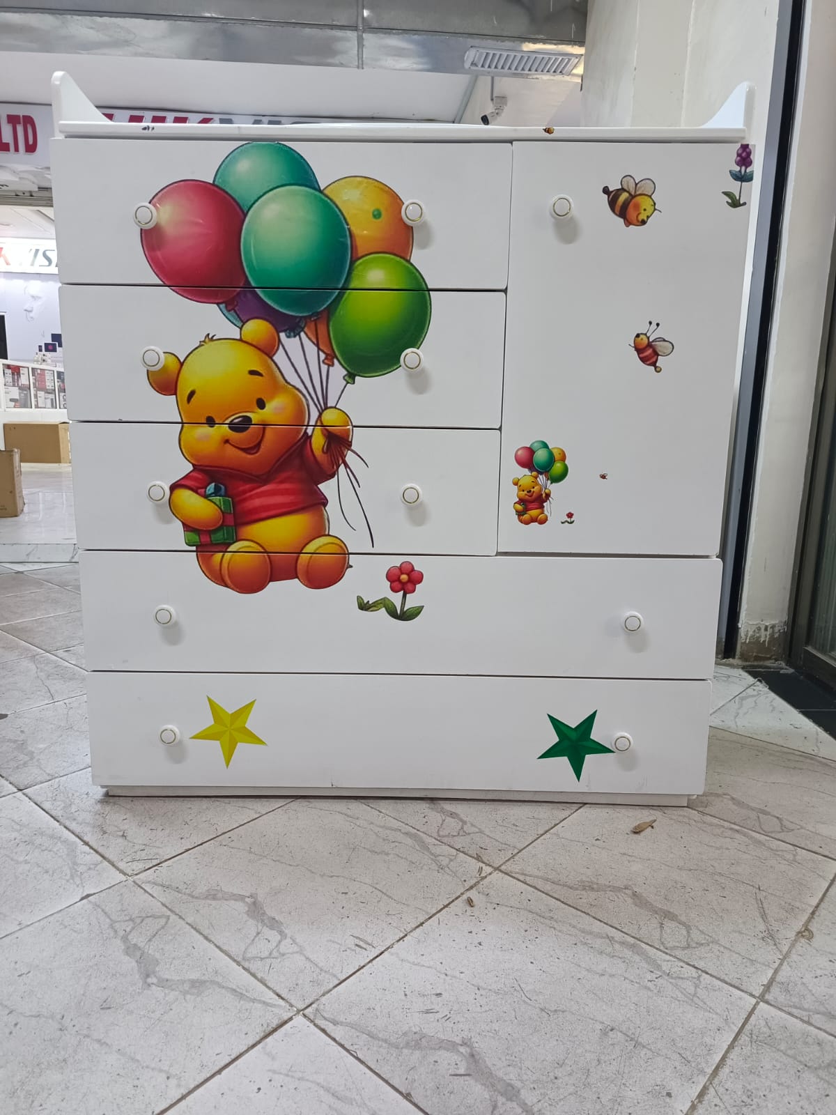 Winnie the Pooh Girl Theme Chest of Drawers