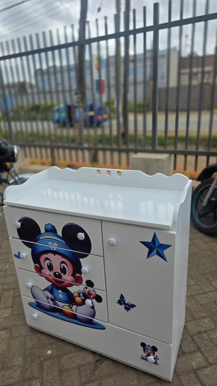 3 by 3ft Chest Of Drawers