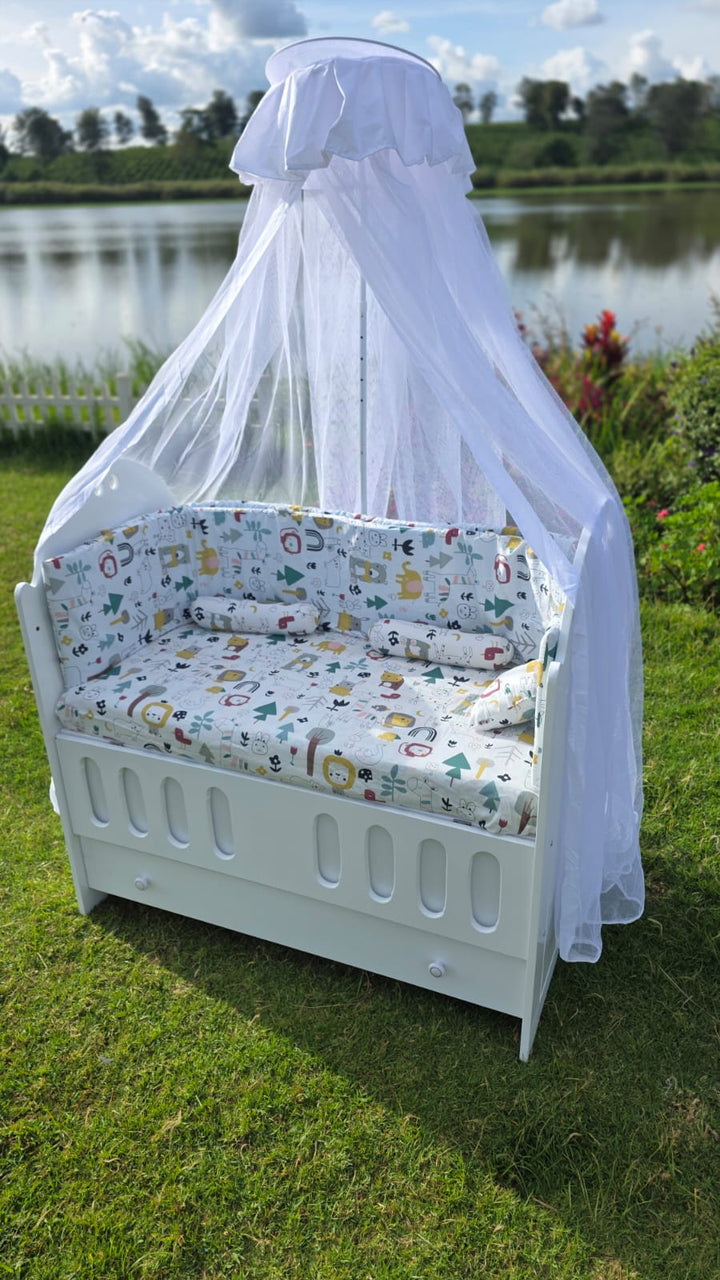 2 x 4 Feet Mdf babycot with mattress and cot bumper