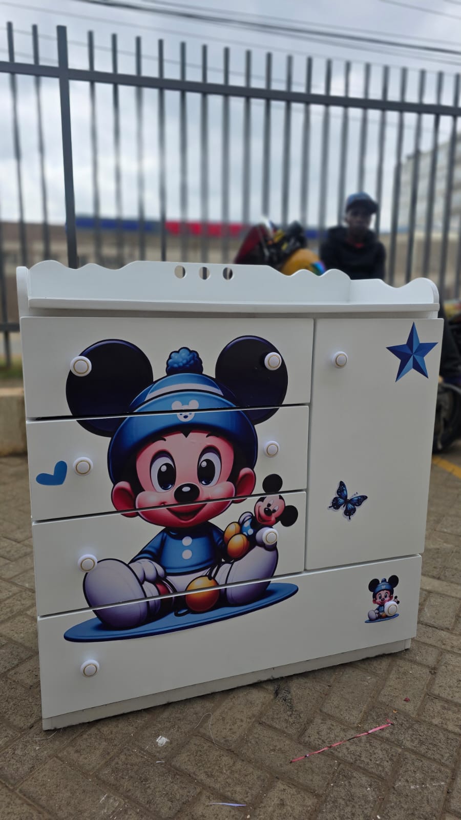 3 by 3ft Chest Of Drawers