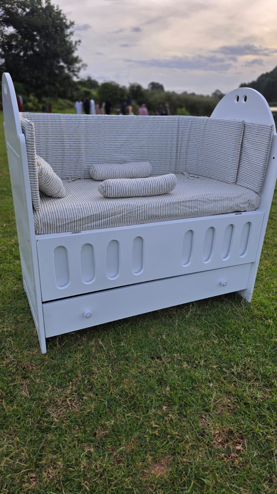 2 x 4 Feet cot Bumper set